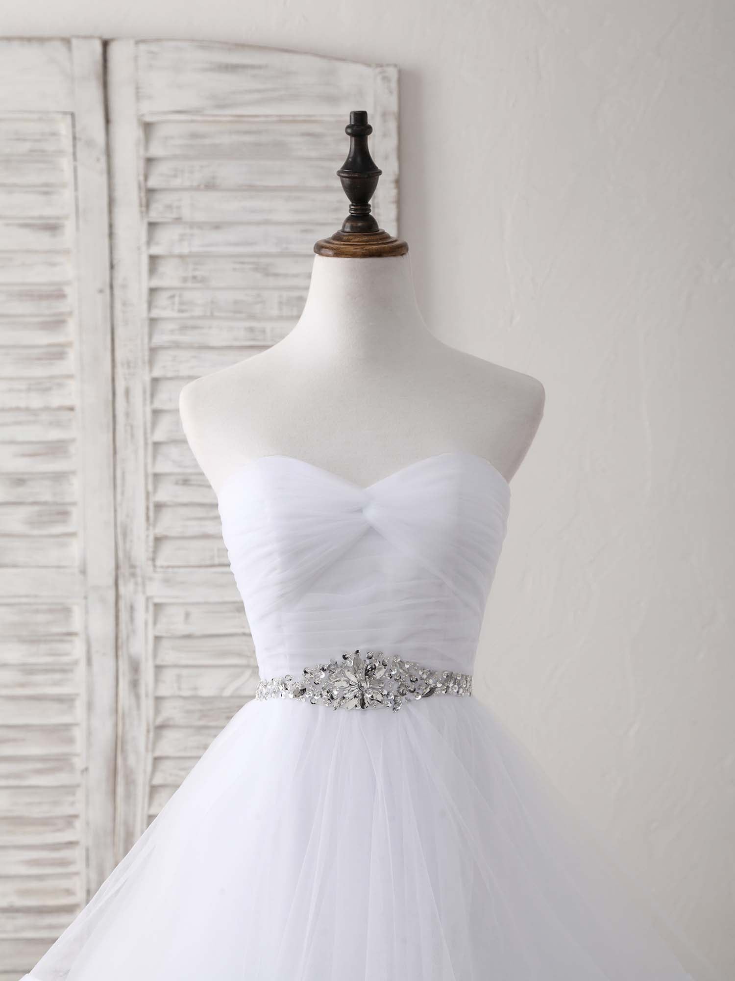 Formal Dresses For Weddings, White Sweetheart Neck Tulle Long Prom Dress, White Formal Graduation Dress